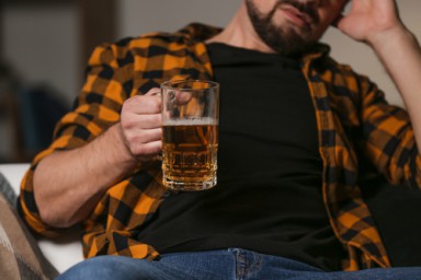 Пивной алкоголизм в Пугачеве